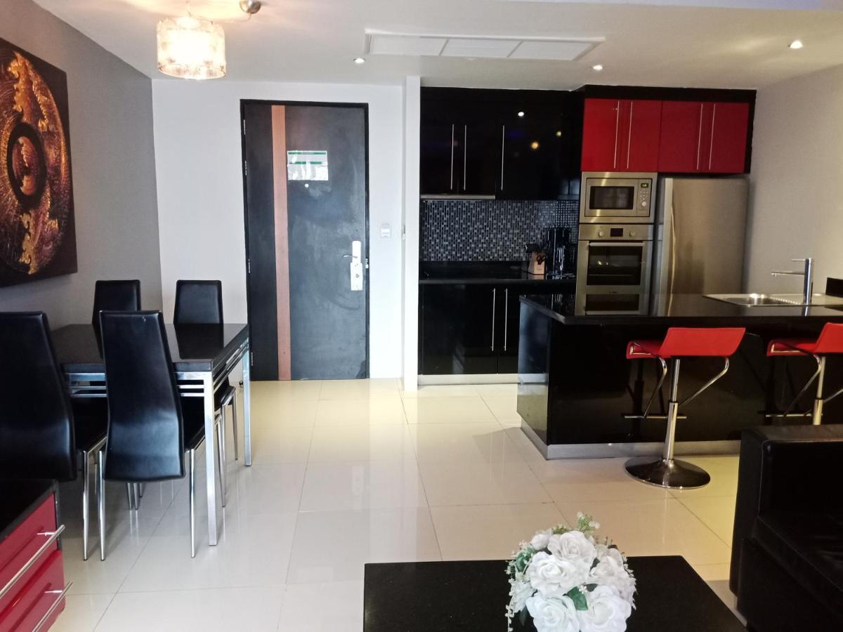 Absolute Bangla Suites Patong Extérieur photo