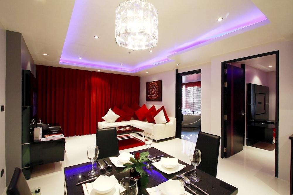 Absolute Bangla Suites Patong Extérieur photo