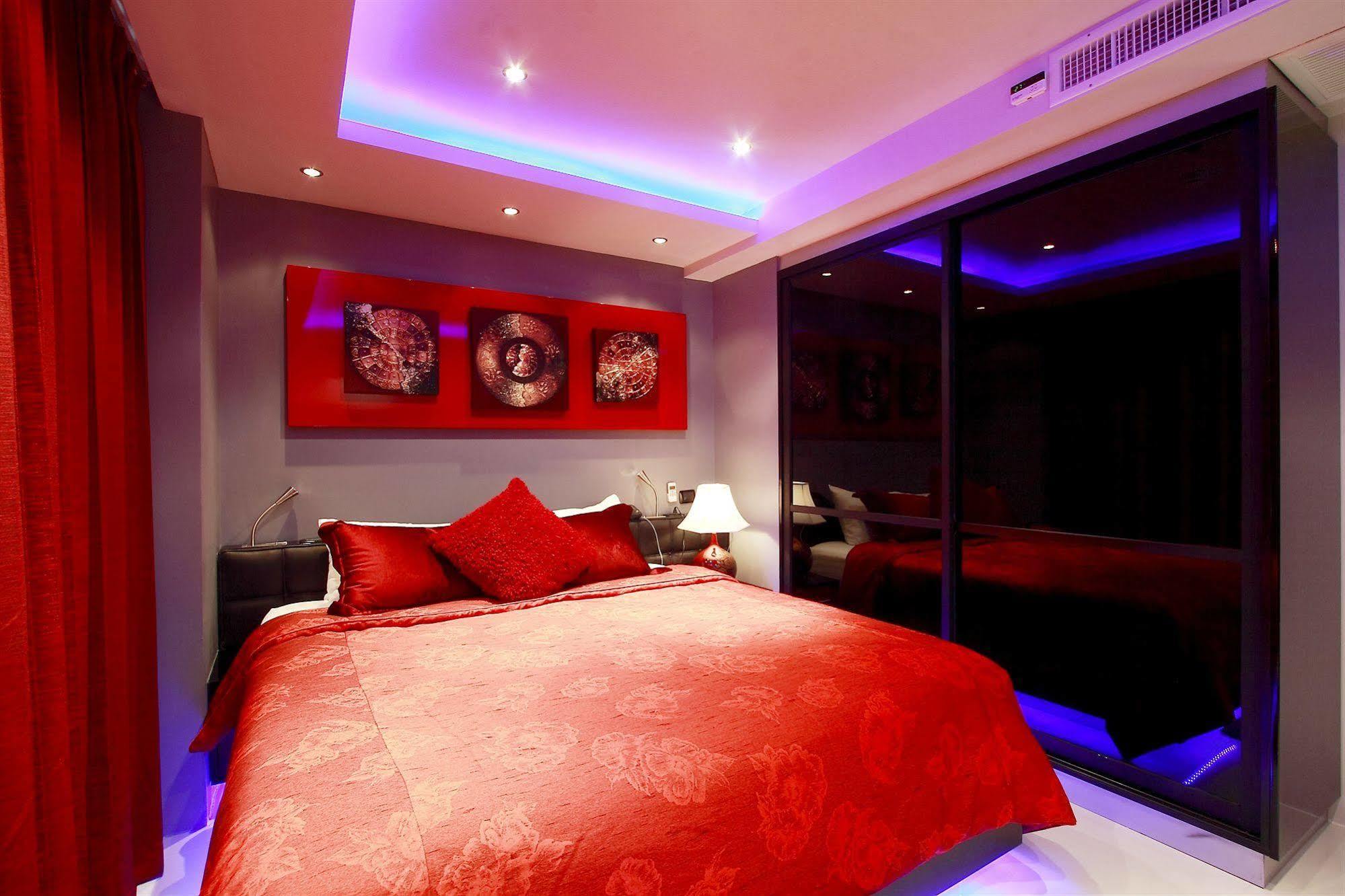 Absolute Bangla Suites Patong Extérieur photo